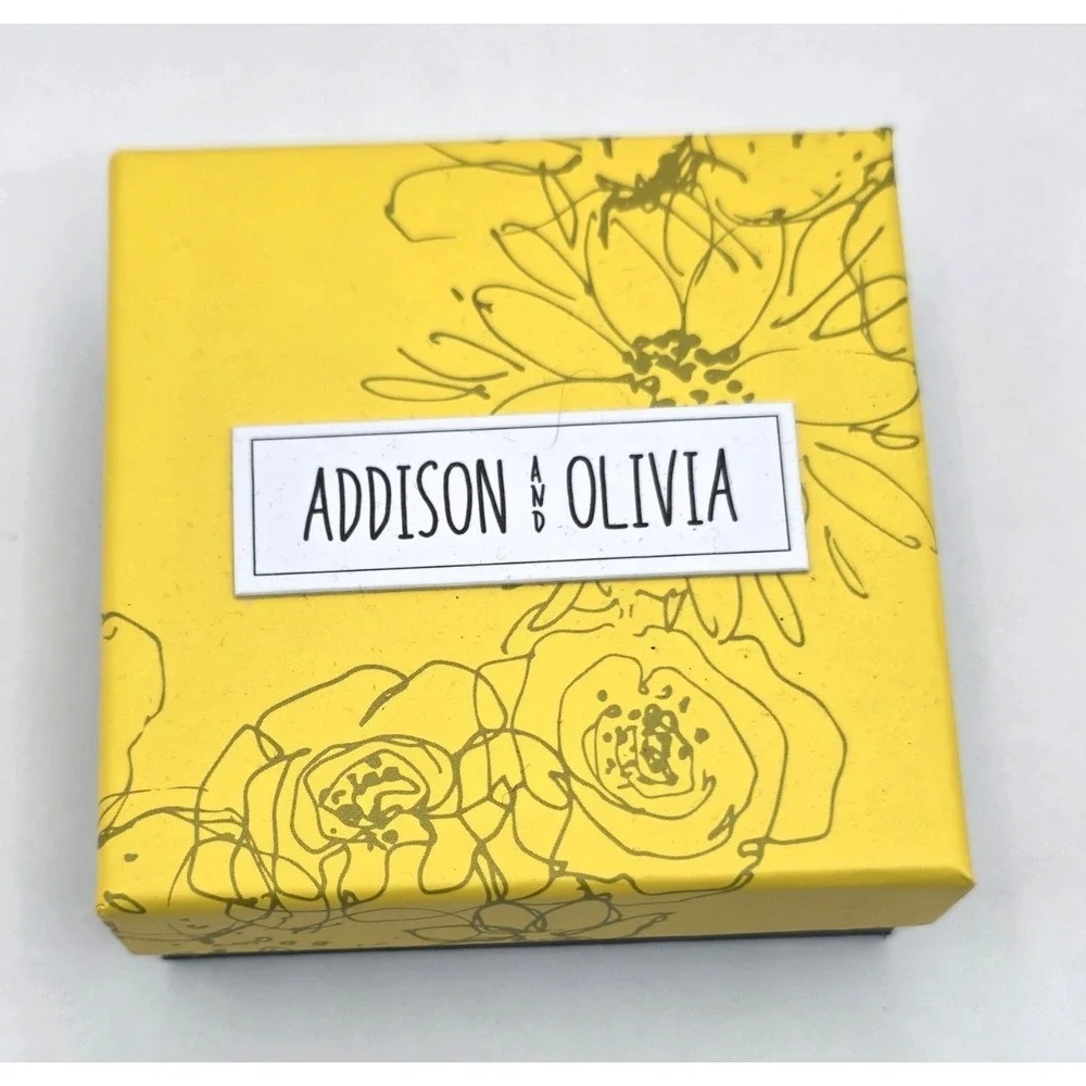 Addison and Olivia Checkered Black White Heart Huggie Earrings Gold Tone NEW